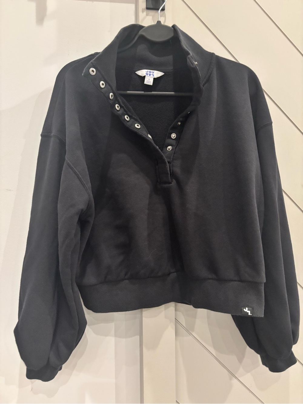Joylab sweatshirt